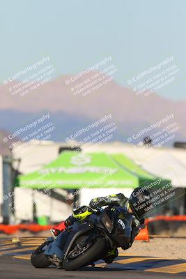 media/Dec-05-2024-Racers Edge (Thu) [[e102e0690b]]/3-B Group/Session 5 (Turn 16)/